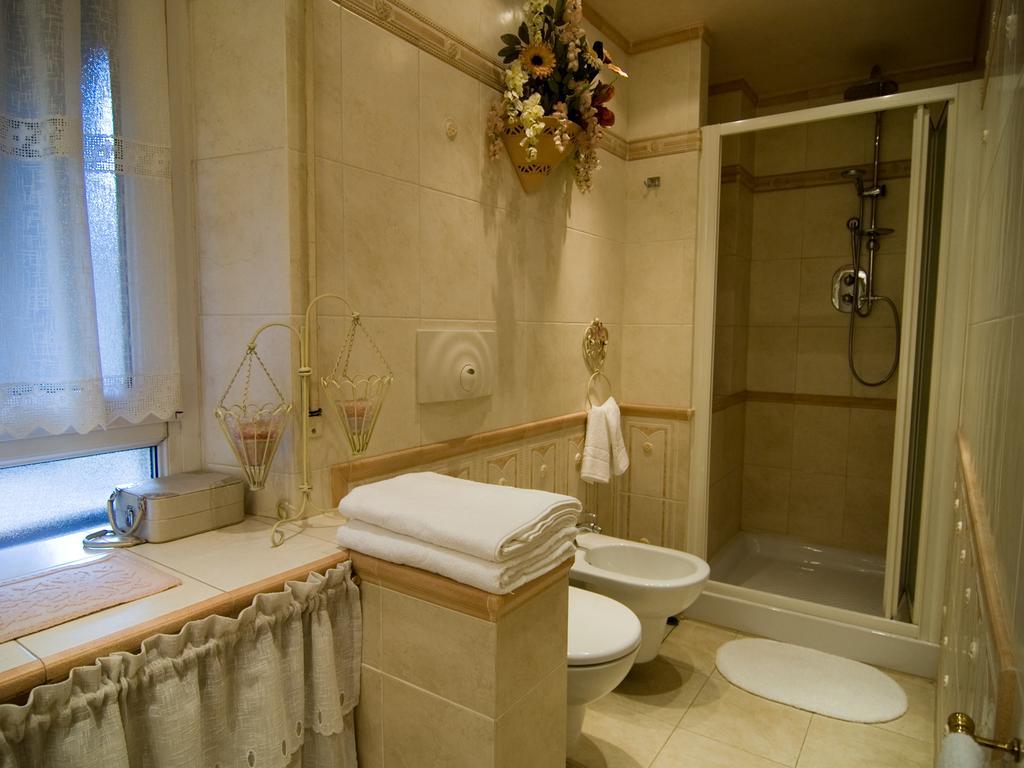 B&B Les Suites Roma Quarto foto